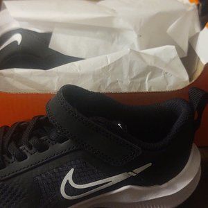 Boys Nike Downshifter 11 (PSV)